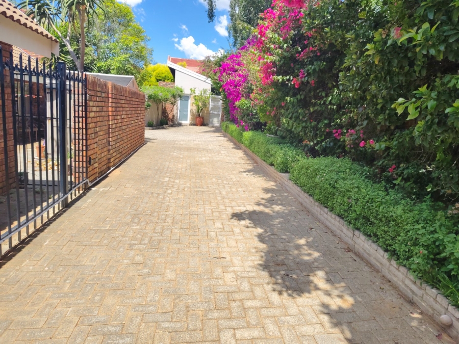 To Let 3 Bedroom Property for Rent in Pentagon Park Free State